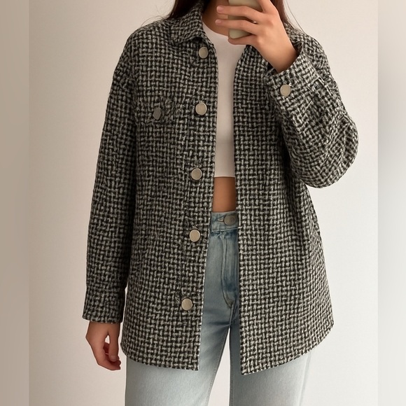Zara Jackets & Blazers - Zara Italian fabric Textured tweed Blazer White Black oversized size M